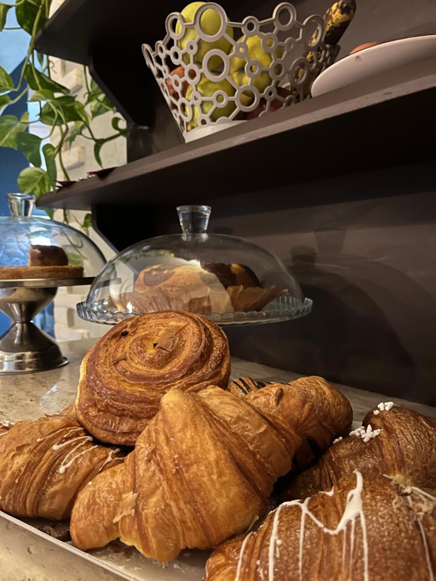 Bed & Breakfast La Rondinella Cerasolo ภายนอก รูปภาพ