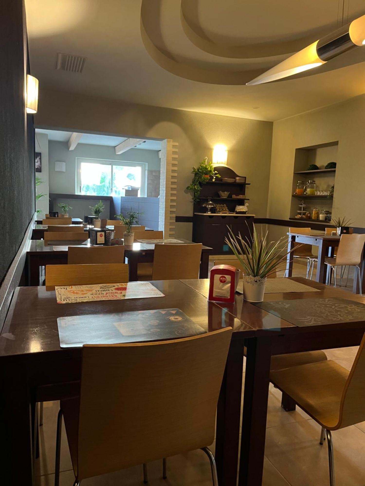 Bed & Breakfast La Rondinella Cerasolo ภายนอก รูปภาพ